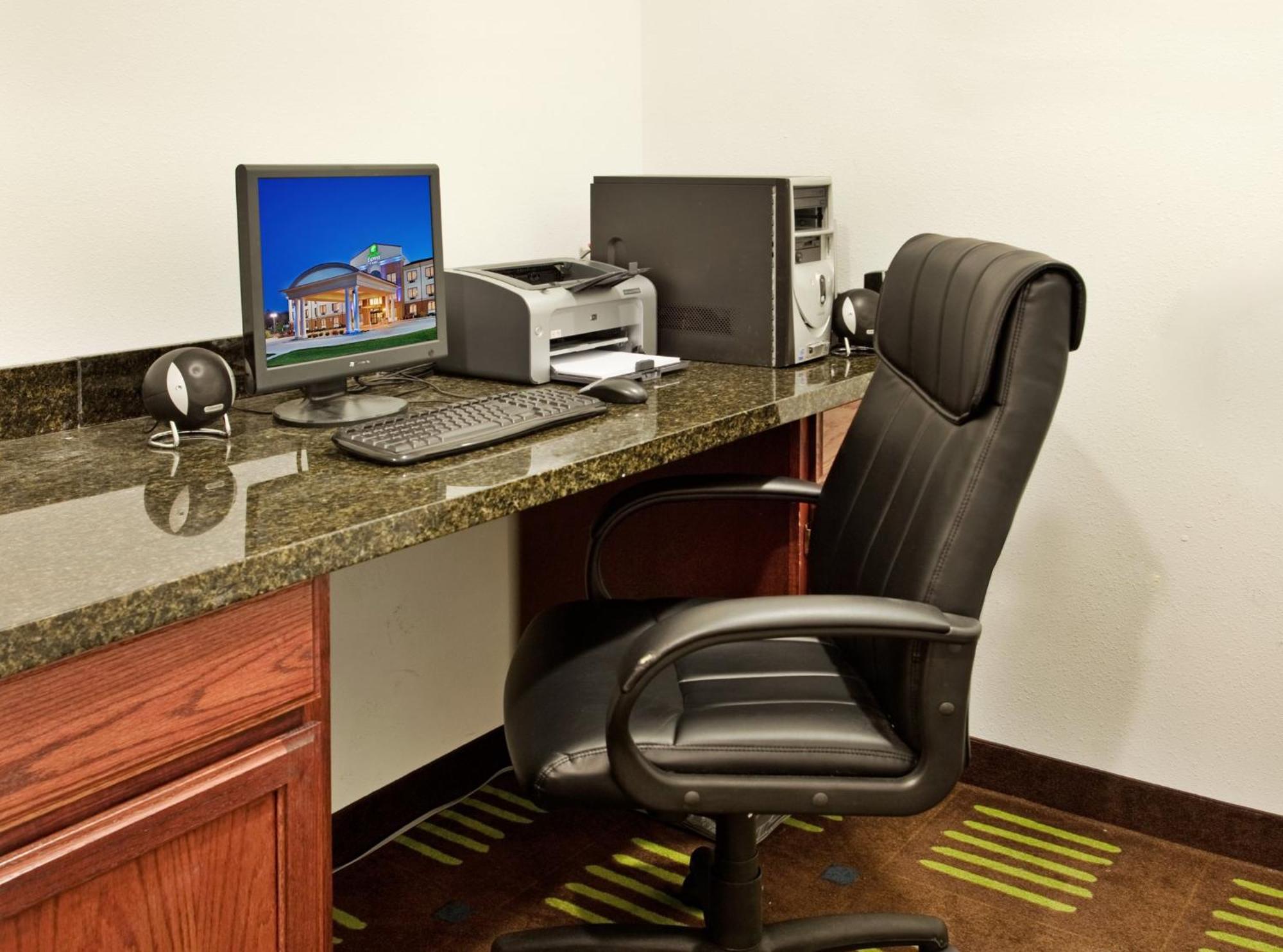 Holiday Inn Express Hotel & Suites St. Charles By Ihg Saint Charles Exteriör bild