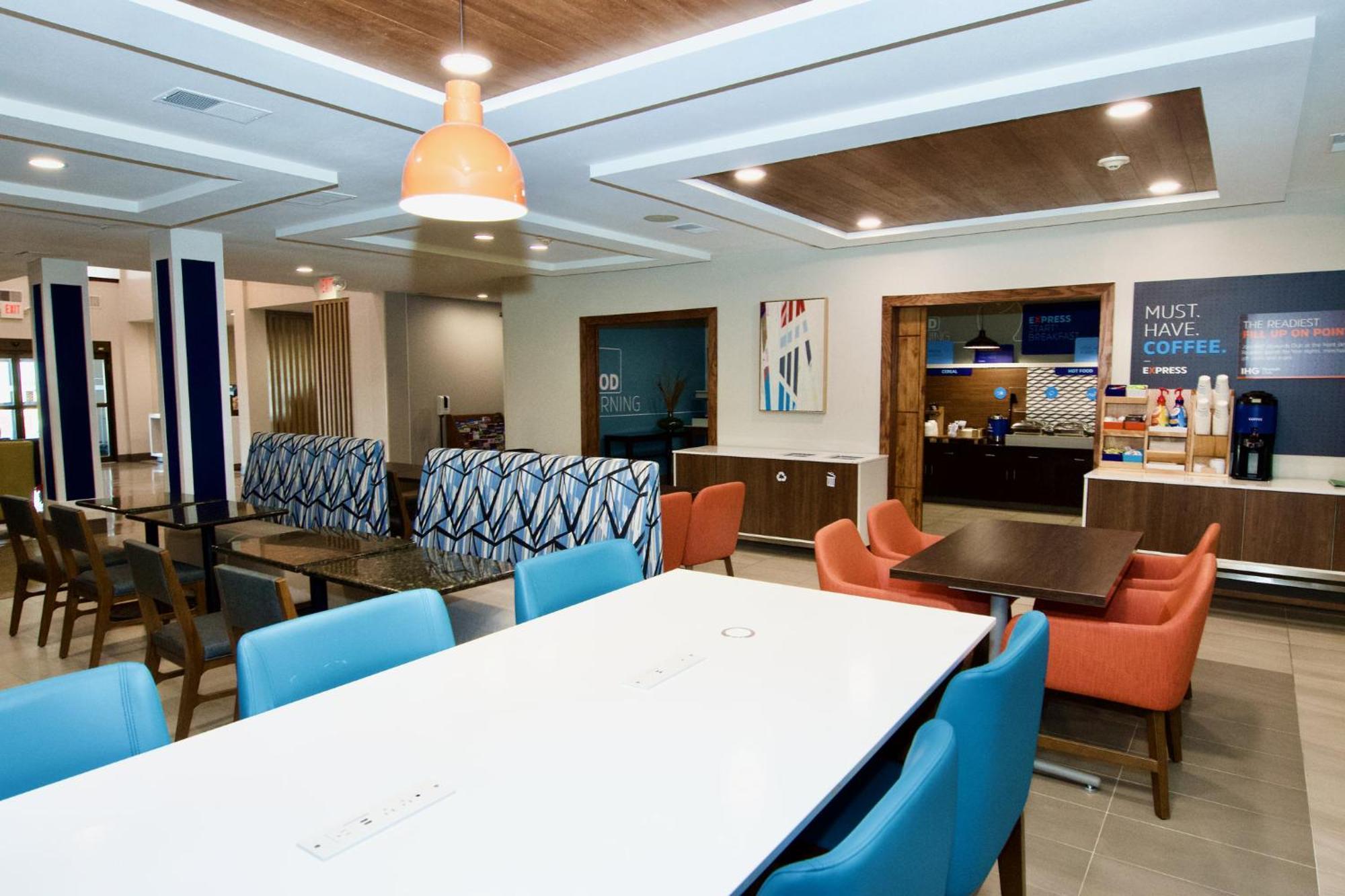 Holiday Inn Express Hotel & Suites St. Charles By Ihg Saint Charles Exteriör bild