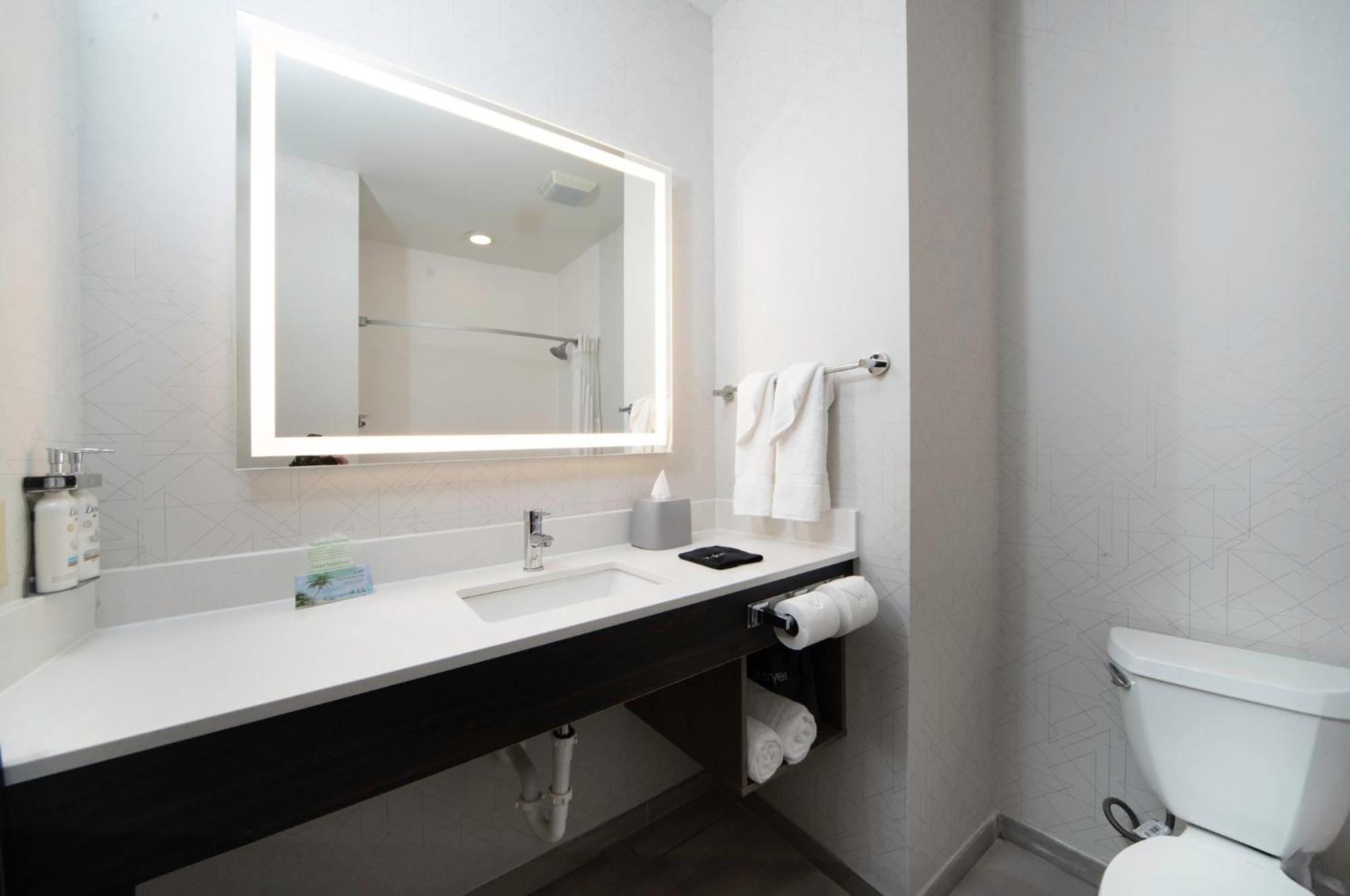 Holiday Inn Express Hotel & Suites St. Charles By Ihg Saint Charles Exteriör bild