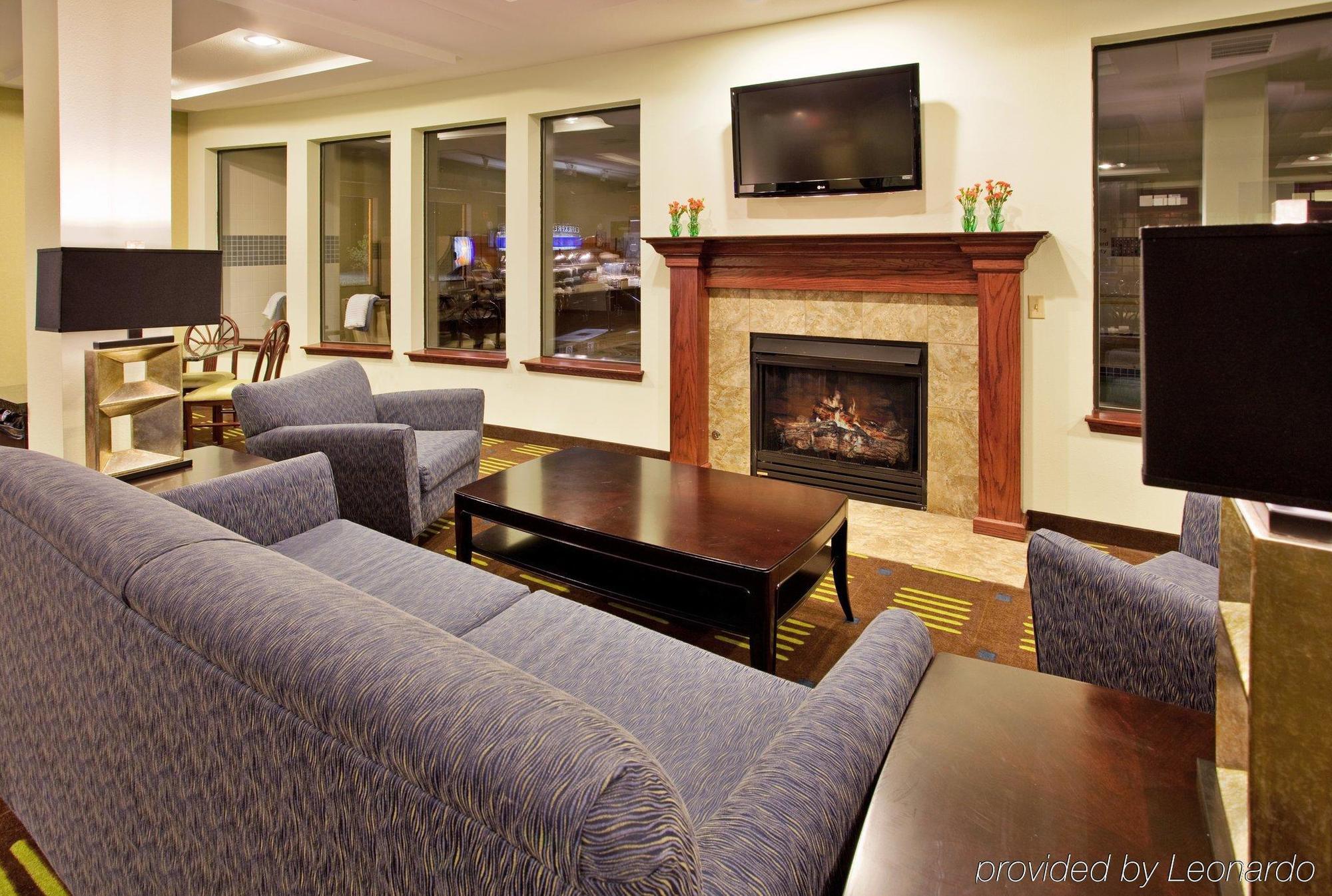 Holiday Inn Express Hotel & Suites St. Charles By Ihg Saint Charles Inreriör bild