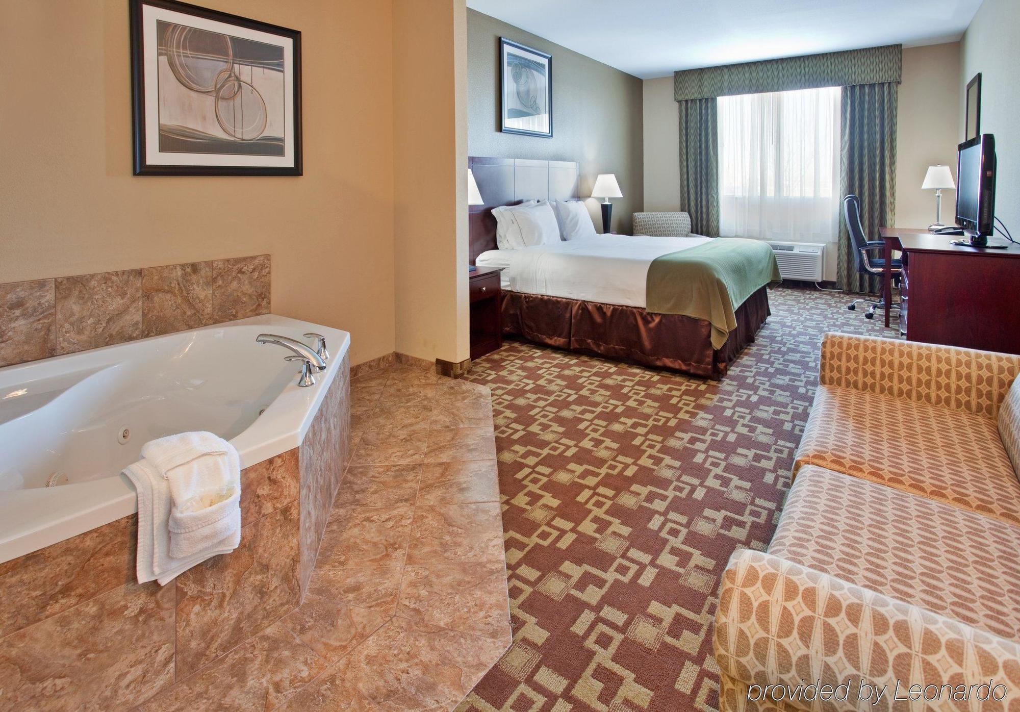 Holiday Inn Express Hotel & Suites St. Charles By Ihg Saint Charles Rum bild