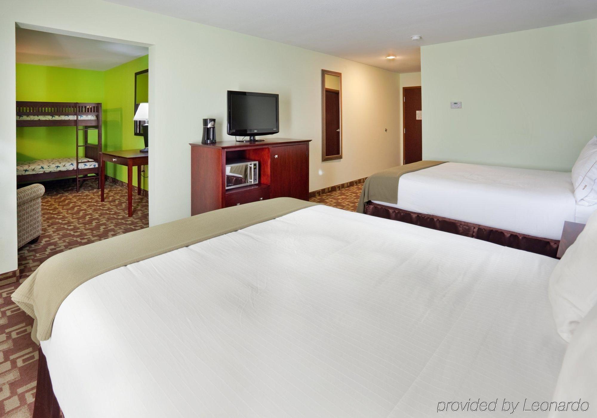 Holiday Inn Express Hotel & Suites St. Charles By Ihg Saint Charles Rum bild