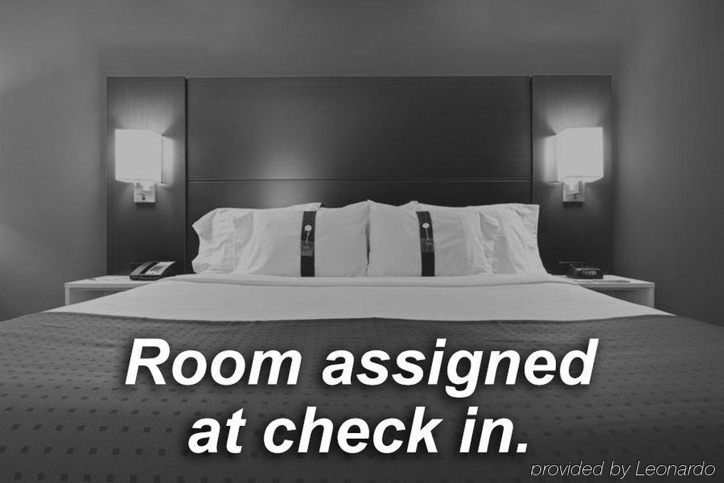 Holiday Inn Express Hotel & Suites St. Charles By Ihg Saint Charles Exteriör bild
